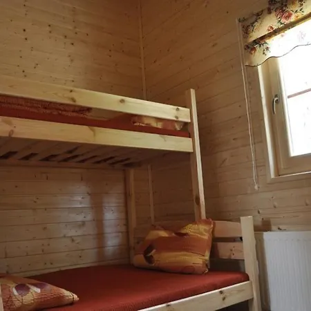 Holiday home Domki Caloroczne Zagiel *