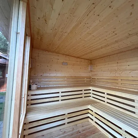 Caloroczne Zagiel Holiday home *